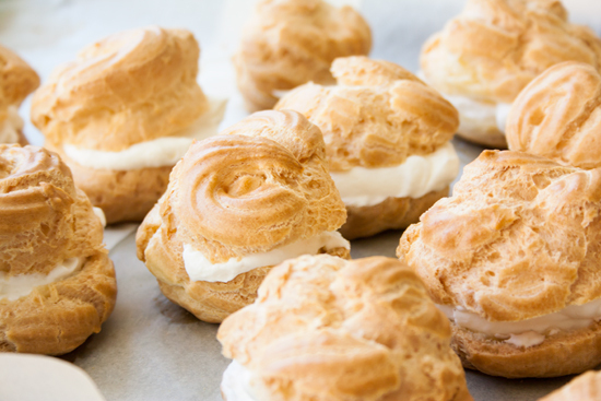 פחזניות, פחזניות קנאביס, עוגיות קנאביס, Pastry Cream, cannabis pastry