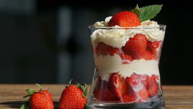 Strawberries with whipped cream